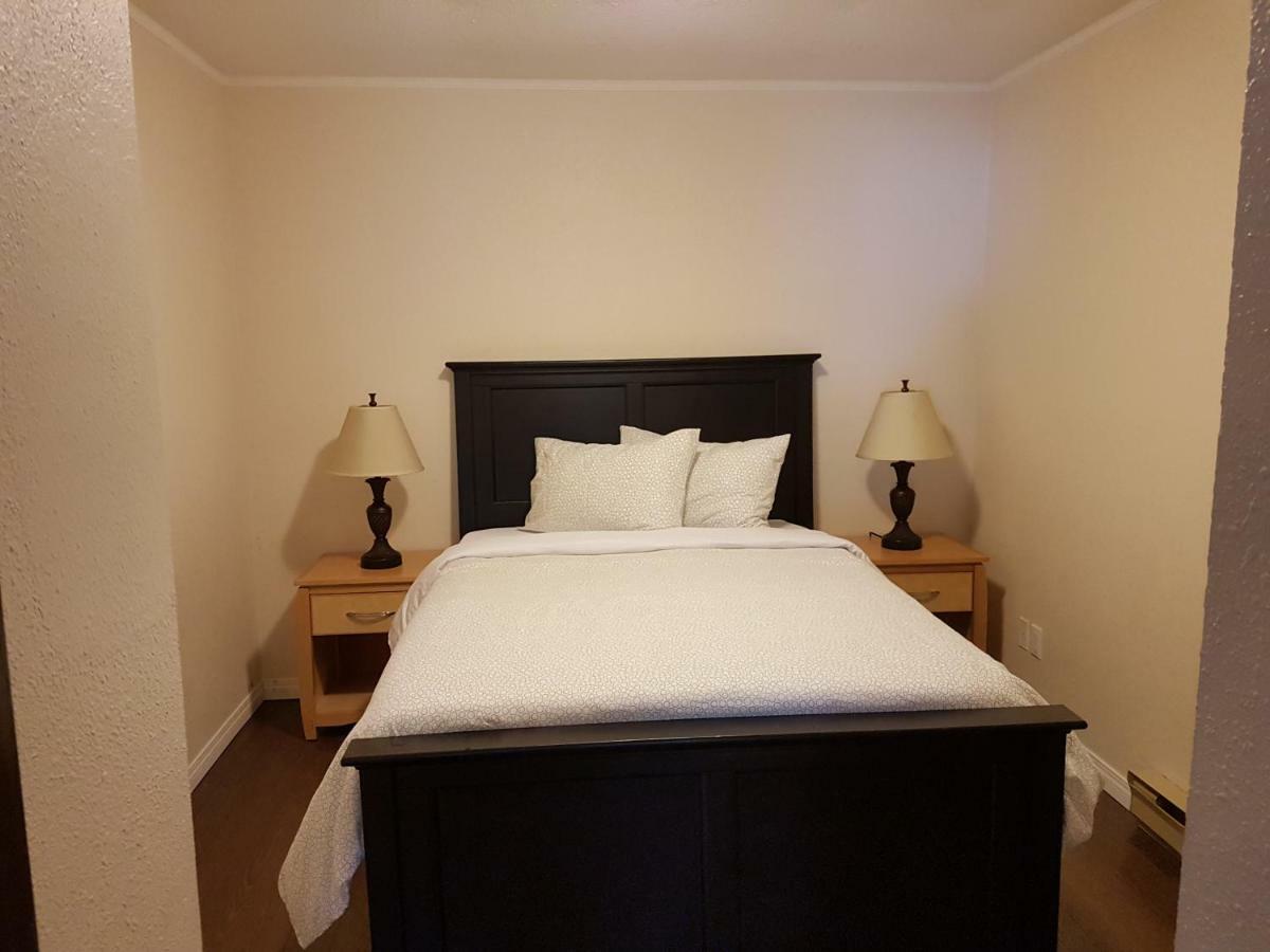 Indoor Comfort In An Outdoor Paradise Sleeps 4- 5 Min To Golf & Ski Lejlighed Kimberley Eksteriør billede